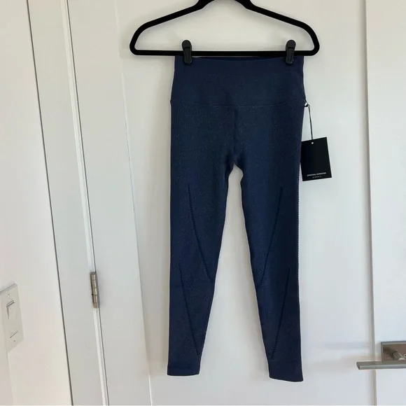 NWT Spiritual Gangster Shimmer Seamless Two Piece Set - Picture 13 of 16